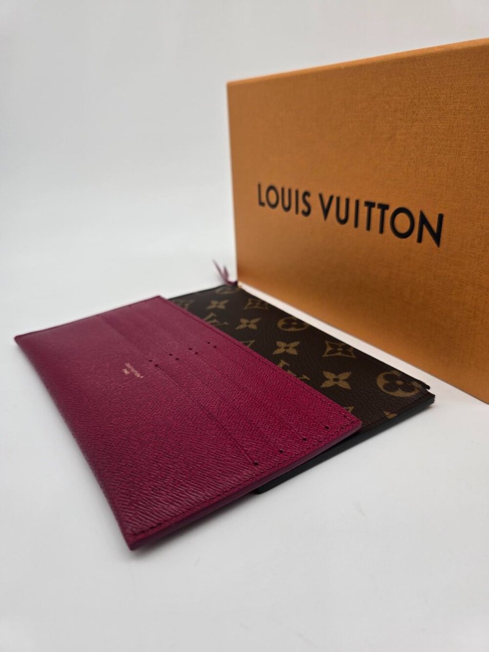 Brand new Louis Vuitton Felicie Insert Wallet Card Holder - Picture 6 of 16